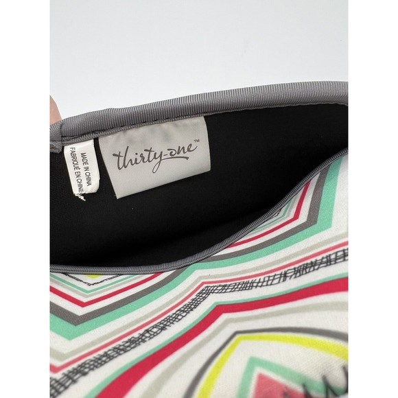 Thirty One 31 IPad/tablet neoprene‎ case cover chevron design - Picture 3 of 4
